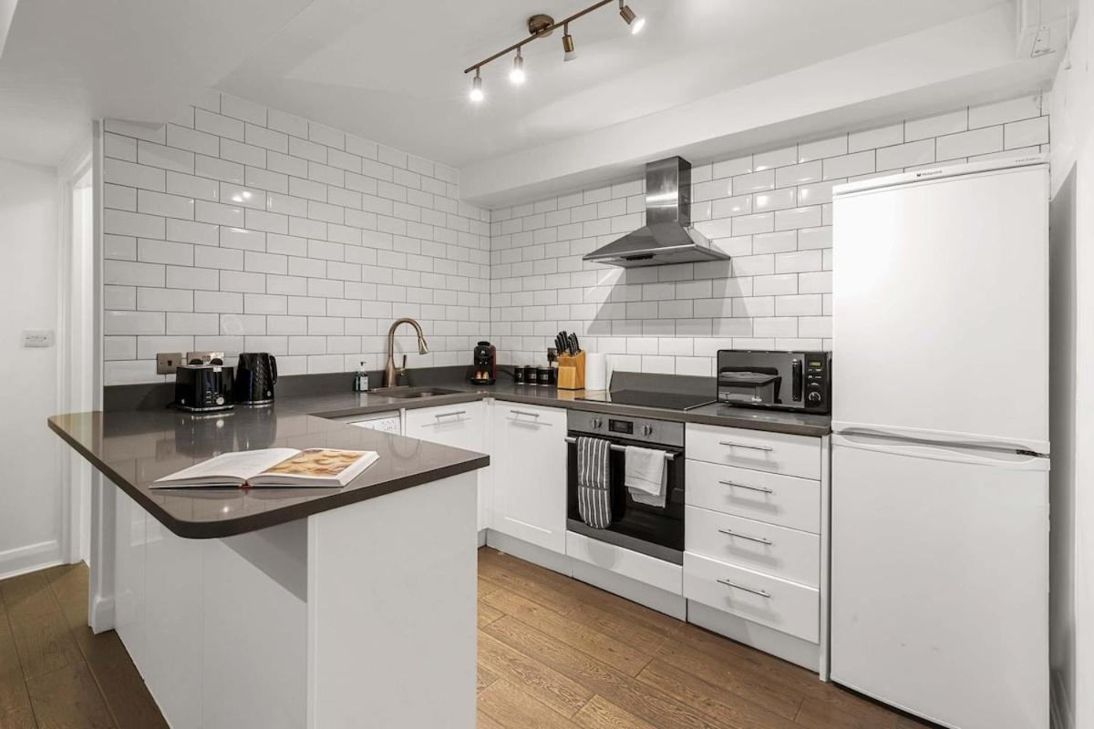 The Urban Hideaway Near Portobello Road * Londra